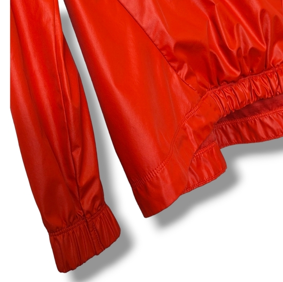 Fabletics Europa Matte Red Pullover Hooded Windbreaker: Women's Small - Picture 9 of 11
